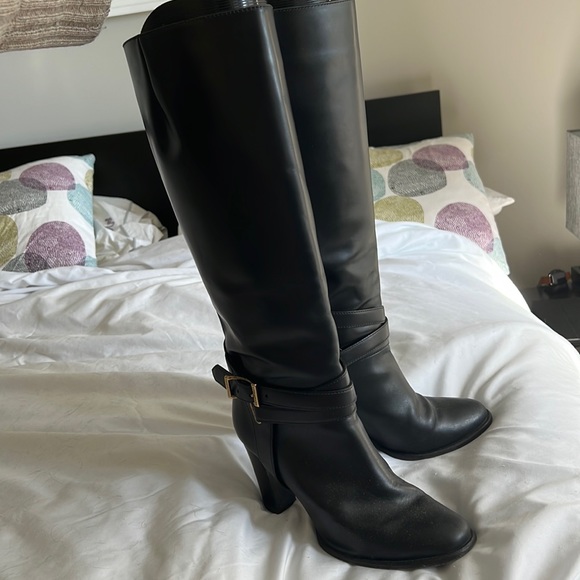 Burberry Knee High Leather Boots -38.5 - Picture 1 of 9